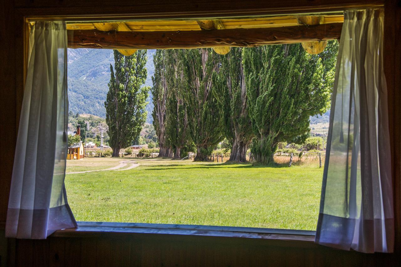 Cholila Valle Del Carrileufuヴィラ エクステリア 写真