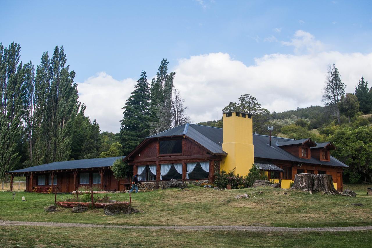 Cholila Valle Del Carrileufuヴィラ エクステリア 写真