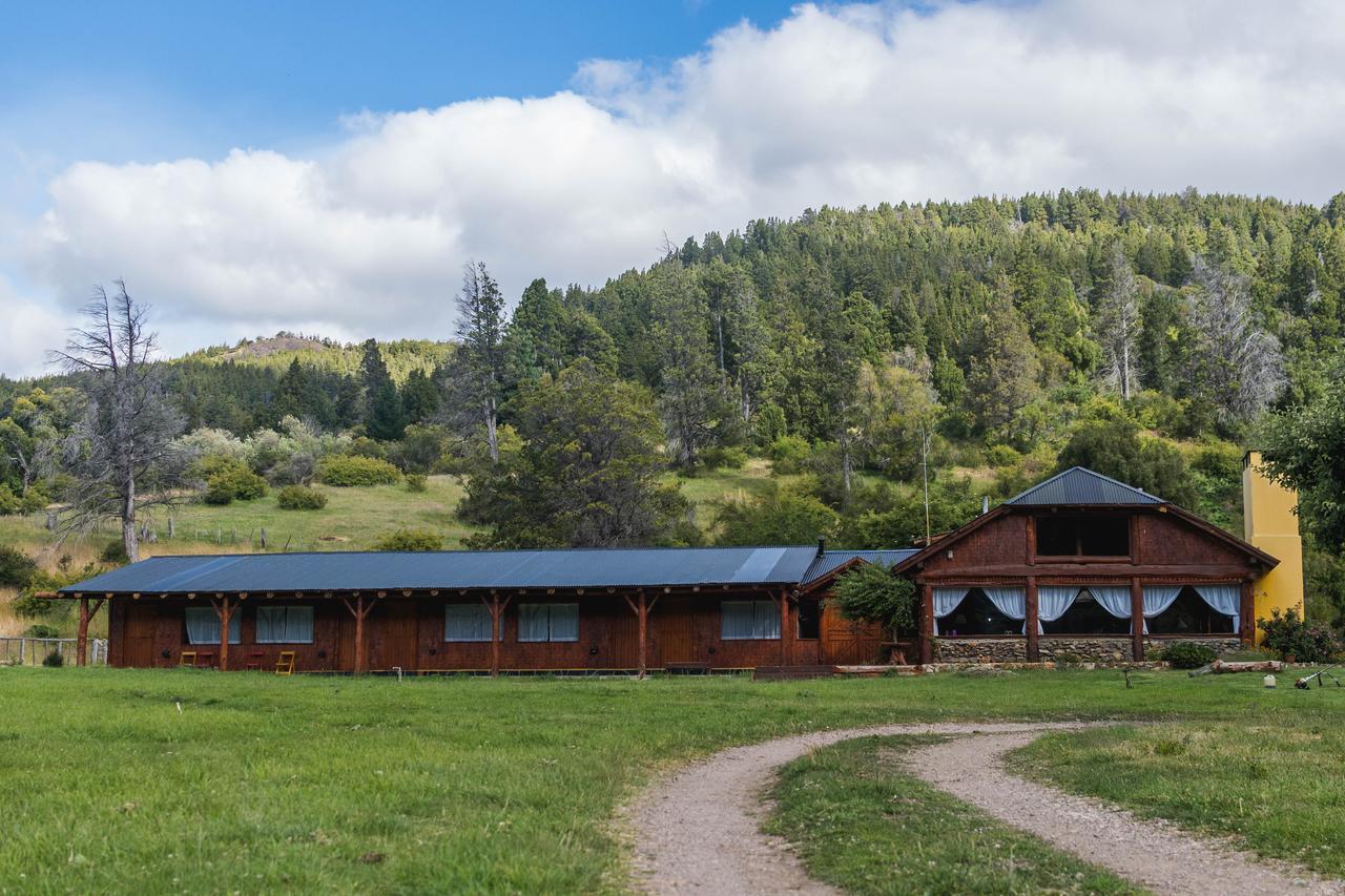 Cholila Valle Del Carrileufuヴィラ エクステリア 写真